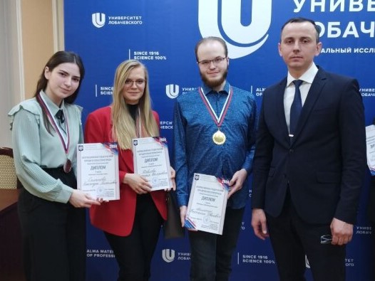 Студенты НИУ ВШЭ — Нижний Новгород стали победителями окружного этапа Всероссийской студенческой юридической олимпиады